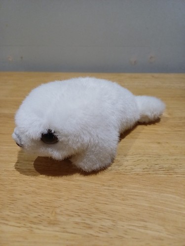 Cream coloured seal - coloured, pup.