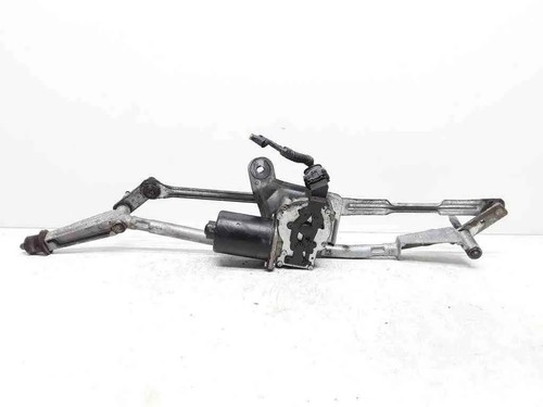 Volvo xc70 front windshield - volvo,