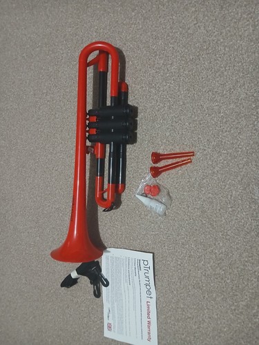 Trumpet plastic red - p,