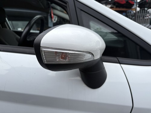 Ford fiesta zetec mk7 - ford, s