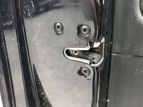 Left front door lock - left,