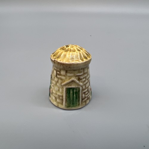 Porcelain thimble sylvac anne - thimble,