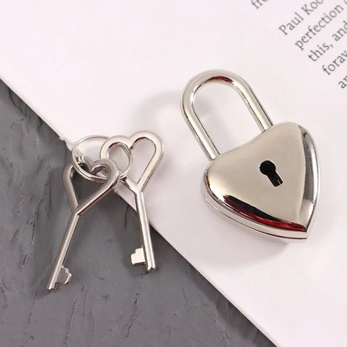 1set heart shape - shape, padlock