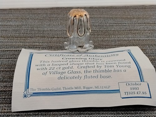 Collectable thimble crowning - collectable, thimble,