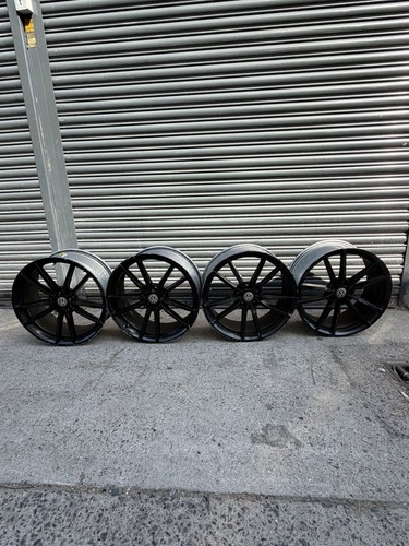 Golf pretoria alloy 4 - vw,