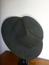 Vintage Trilby/Fedora Hat Wool Felt Large