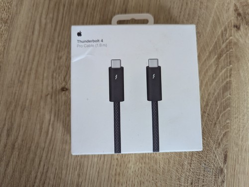 Apple thunderbolt pro - 4, 1.8m