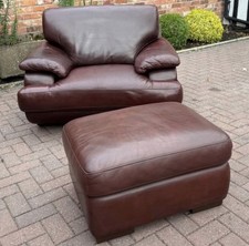 Italian Leather Snuggle Chair