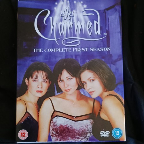 Charmed season complete box - season,