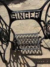 Singer sewing table