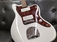 SQUIER VINTAGE MODIFIED
