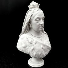 QUEEN VICTORIA MARBLE BUST / SCULPTURE BY JE BOEHM - MADE IN ENGLAND  15"