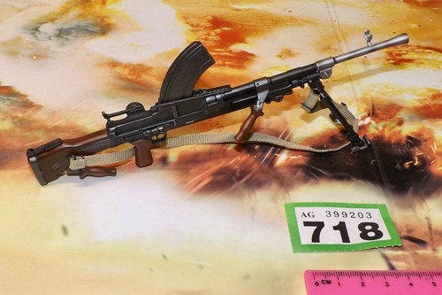 Scale wwii british bren - 1/6,