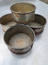 Invicta Bakeware 4 Inch Round Cake  Tins - Steel Industry Grade