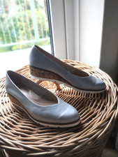  Van Dal Lightweight low Wedge