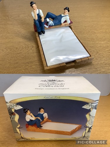 Laurel hardy memopad - &, holder