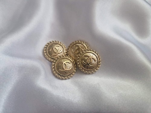 Lot four chanel - of, gold