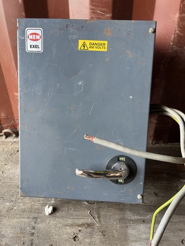 Men 100amp phase - 3,