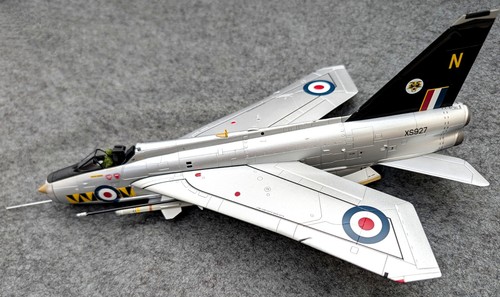 Corgi scale aa28402 - corgi,