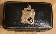 Masonic Folding 9ct Gold Pendant Triptych Masonic Lodge