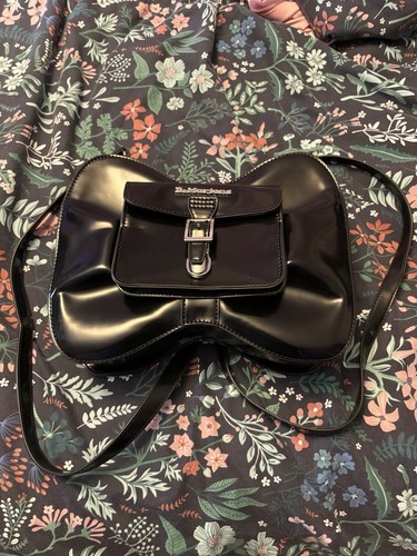 Martens heart bag black - martens,