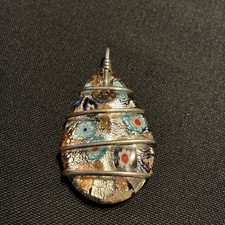 Murano Glass Lampwork Sparkly Flower Round Disc Pendant