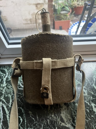 Vintage military canteen water - military,
