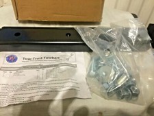 TOW BARS  SET OF BOLTS