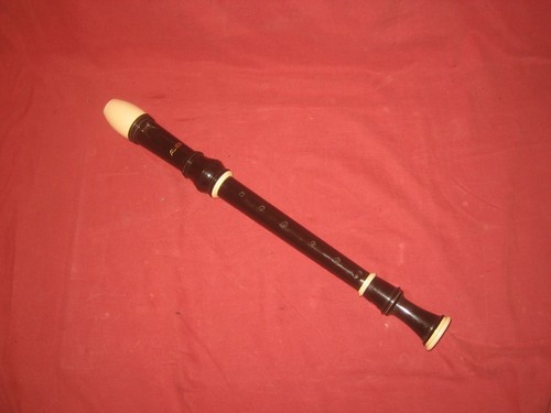 Aulos alto recorder - aulos,