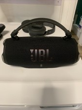 JBL Charge 6 Portable Waterproof Bluetooth Speaker