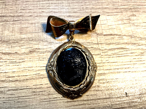 Vintage caro black cameo gold - vintage,
