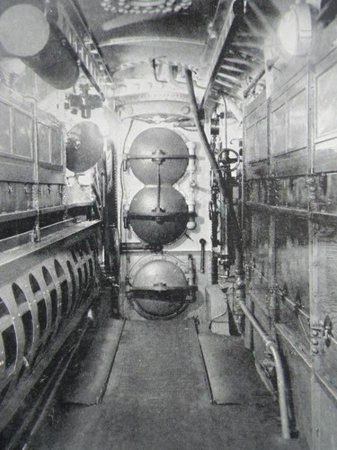 German boat submarine - u,