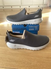 Skechers Go Walk Gen5 Max Slip