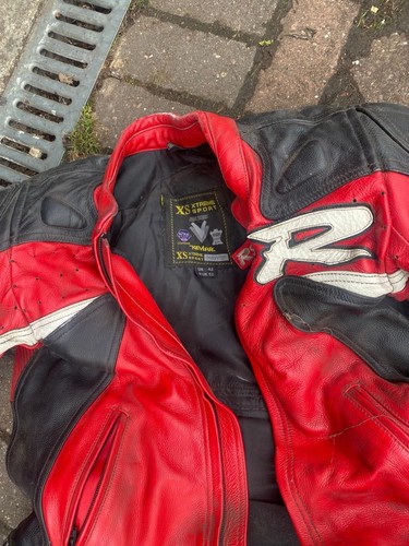 Motorcycles leathers - motorcycles,