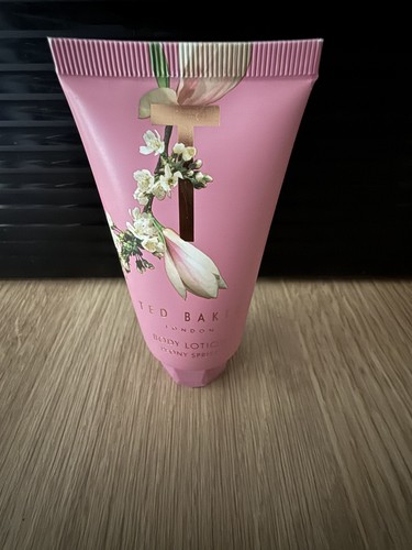 Ted baker peony spritz body - baker,