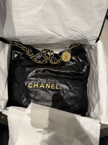 Chanel handbag - 22,
