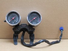 Suzuki Bandit GSF600SX 33,182 miles instrument clocks speedometer (15101)