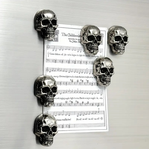 Skull magnet metal - skull,