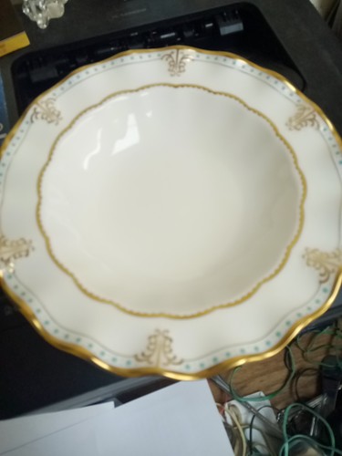 First quality royal crown - quality,