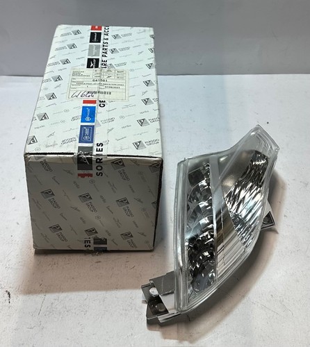 Right rear arrow piaggio - rear,