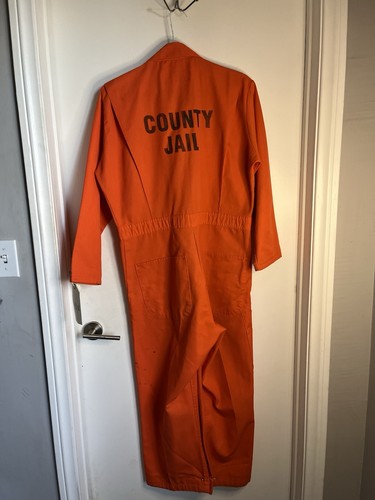 Red kap county - "county, jail"