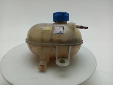 FIAT 500 Radiator Expansion