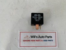 GENUINE BRAND NEW HYUNDAI
