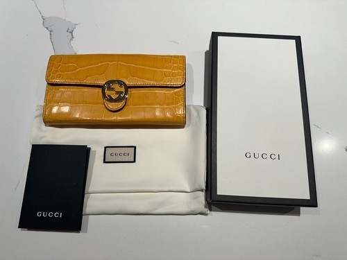 Unused authentic gucci - unused,