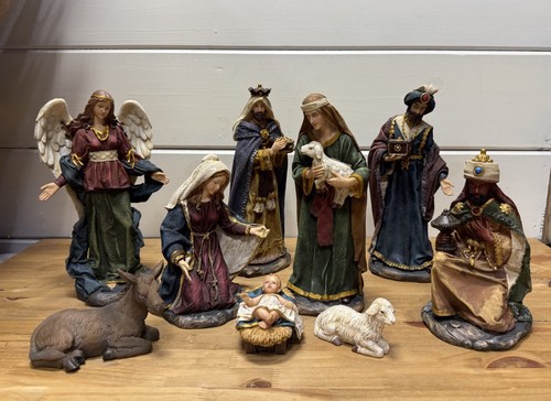 Vintage large nativity - 9, pc