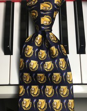 FRED LENZO / Butter Soft Luxury Novelty Golf Tie in Navy & Gold Italian Silk 