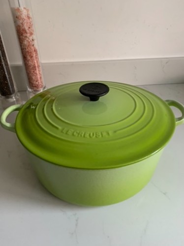 Rare vintage large creuset - rare,