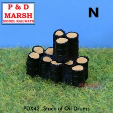 STACK OIL DRUMS Painted yard items ready to place PD Marsh 1:148 N gauge X42