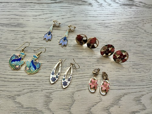 Job lot cloisonne earrings - lot,