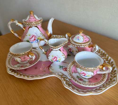 Vintage regal miniature - vintage,